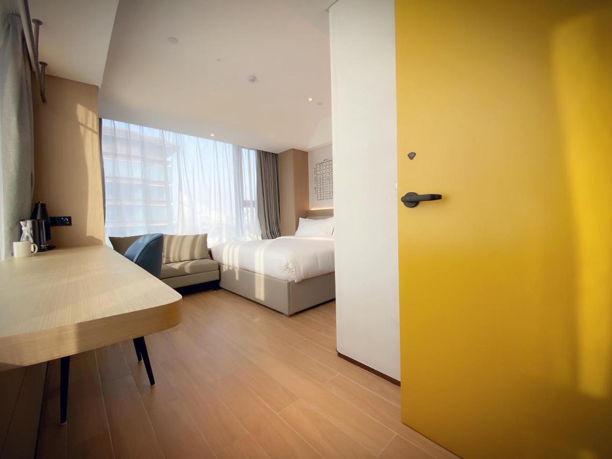 Lyf Xi'An Dayanta By Ascott Free Gym & Self-Service Free Laundry Room Exterior photo